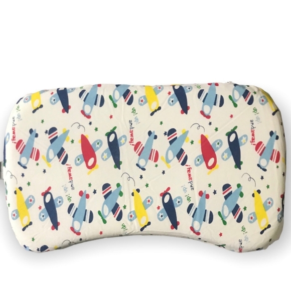 Baby head shaping pillow. - Picture 2 of 8